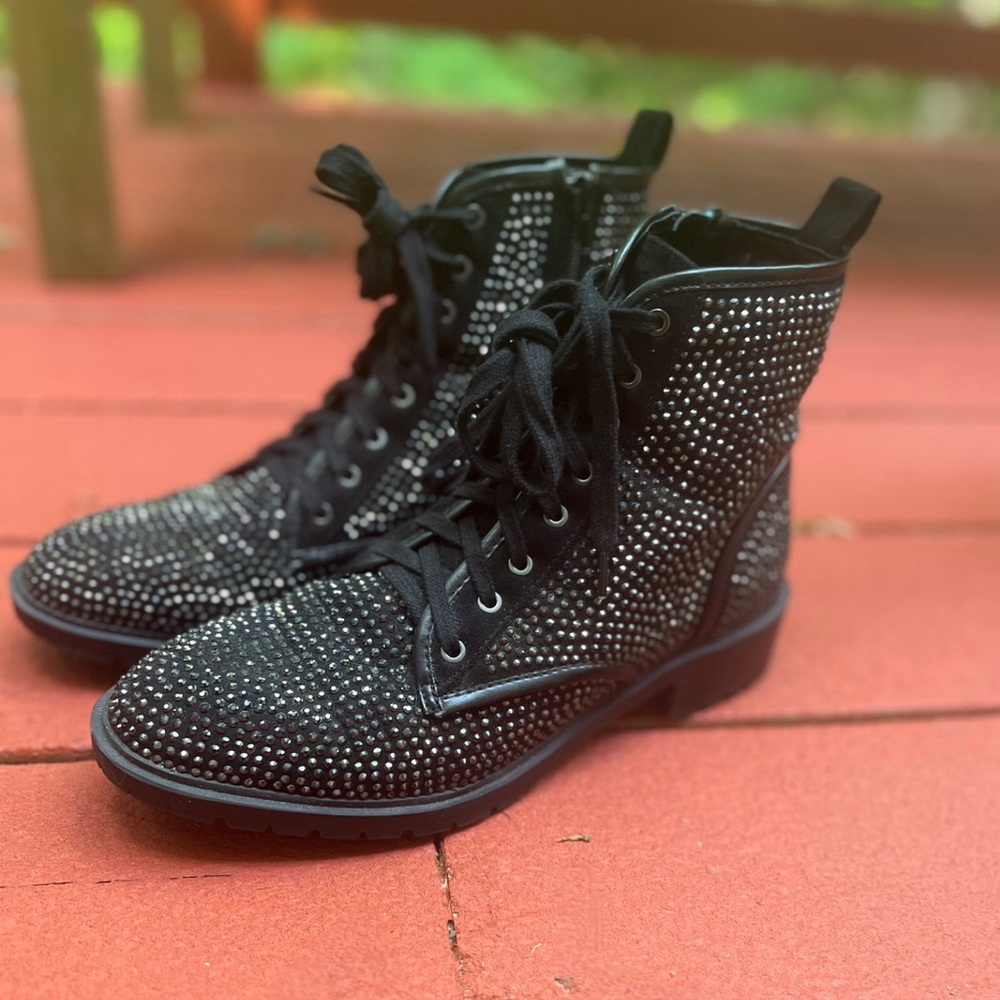 MADDEN GIRL KIRRA women's boots size 8.5 M